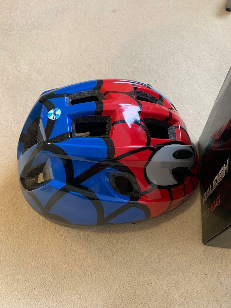 spiderman cycle helmet